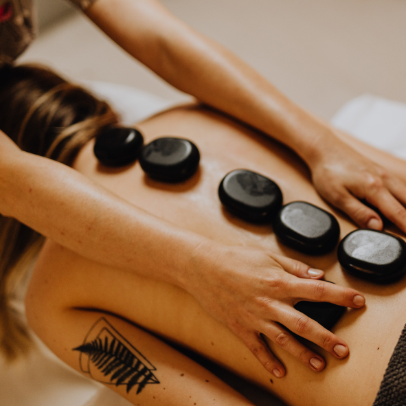 Bild einer Hot Stone Massage
