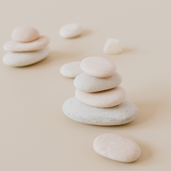 Bild von Steinen für eine Cold Stone Massage